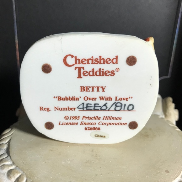 Cherished Teddies "Betty" - Picture 5 of 5